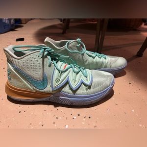 2019
SpongeBob SquarePants x Kyrie 5 EP 'Squidward'